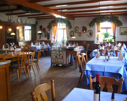 Goldener Adler Oberried - Hotel & Appartements (Oberried) Goldener Adler Oberried - Hotel & Appartements (Oberried)