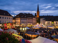 Weinfest&comma; Martin Ziaja