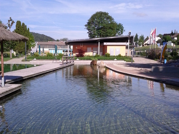 Bildnachweis: Mit freundlicher Genehmigung des NATUR-ERLEBNIS-BAD Glatten e.V. Bildnachweis: Mit freundlicher Genehmigung des NATUR-ERLEBNIS-BAD Glatten e.V.