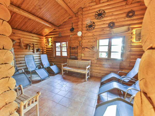 Bildnachweis: Mit freundlicher Genehmigung der Karlsruher Bädergesellschaft mbH Bildnachweis: Mit freundlicher Genehmigung der Karlsruher Bädergesellschaft mbH