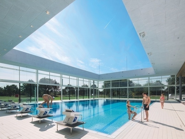 Fächerbad in Karlsruhe Bildnachweis: Karlsruher Bädergesellschaft mbH/Stadt Karlsruhe Fächerbad in Karlsruhe Bildnachweis: Karlsruher Bädergesellschaft mbH/Stadt Karlsruhe