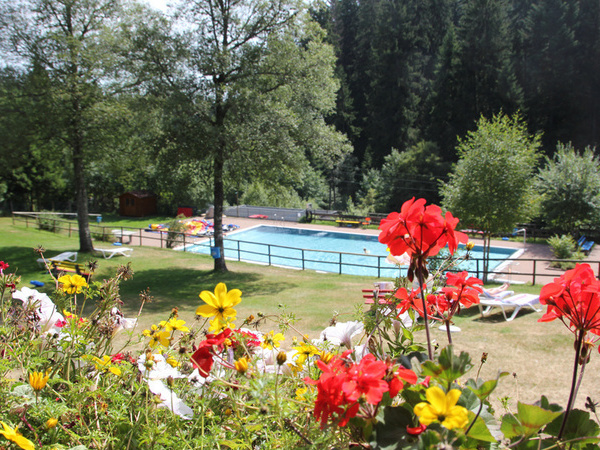 Mit freundlicher Genehmigung der Stadtwerke Freudenstadt · Bäderbetrieb Mit freundlicher Genehmigung der Stadtwerke Freudenstadt · Bäderbetrieb