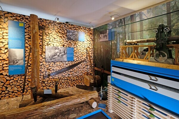 Bildnachweis: Museum Geiserschmiede, Foto: Wolfgang Mönch Bildnachweis: Museum Geiserschmiede, Foto: Wolfgang Mönch